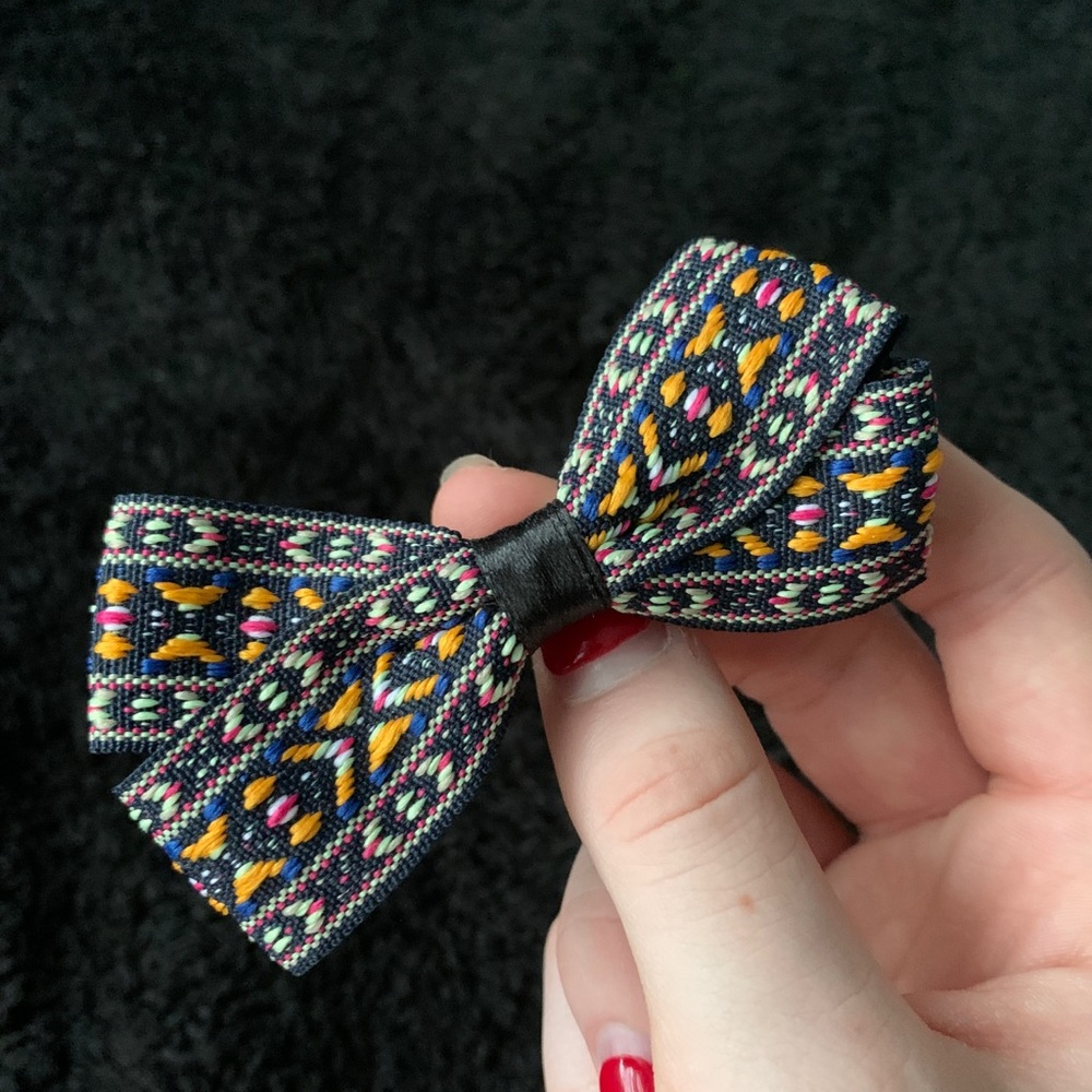 ♡mini tribal fashion bow hair clip